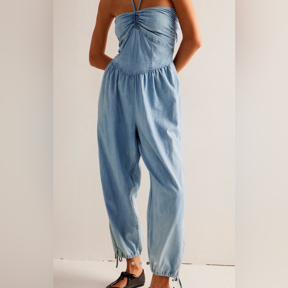 We the Free Scenic Route Denim Jumpsuit Med NWT